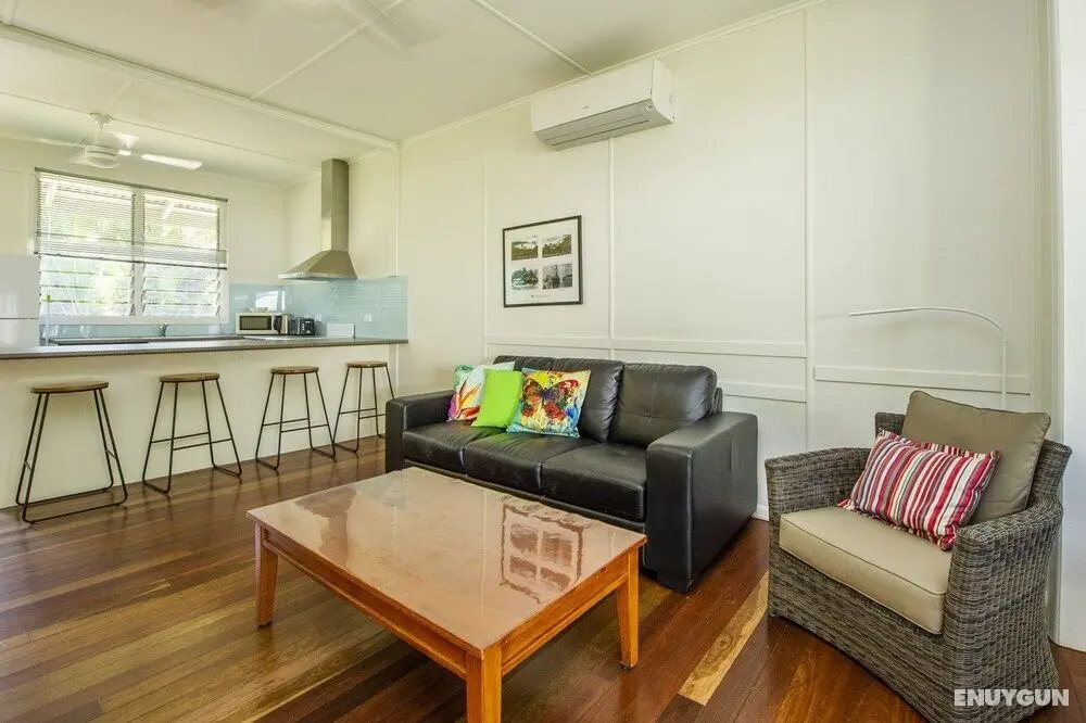 Kooyong Apartment 3 - Öne Çıkan Resim