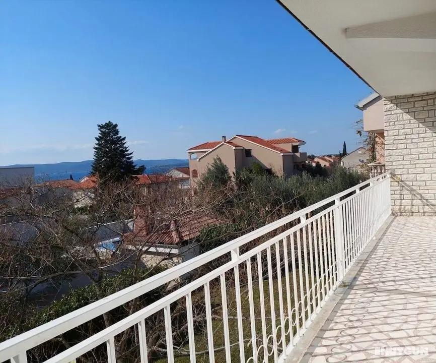 Korni - Comfortable - A1 - Öne Çıkan Resim