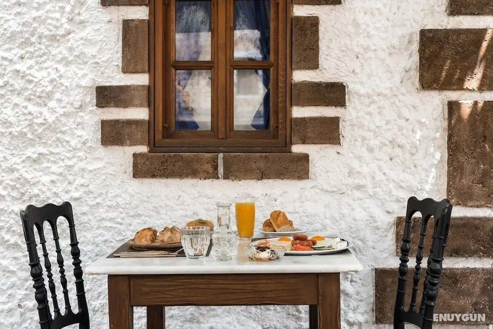Koukos Rhodian Guesthouse - Adults Only - Dış Mekan