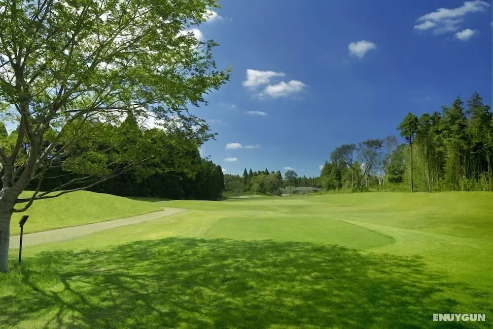 Koyaru Forest Garden - Golf