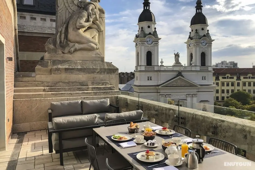 Kozmo Hotel Suites & Spa - Oda Düzeni