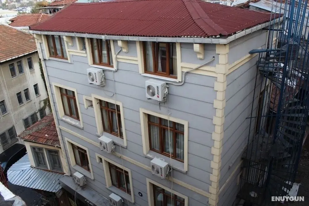 Kral Mert Hotel - Dış Mekan