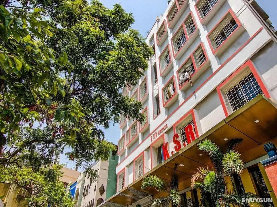 Hotel Krishna Sai Residency - Dış Mekan