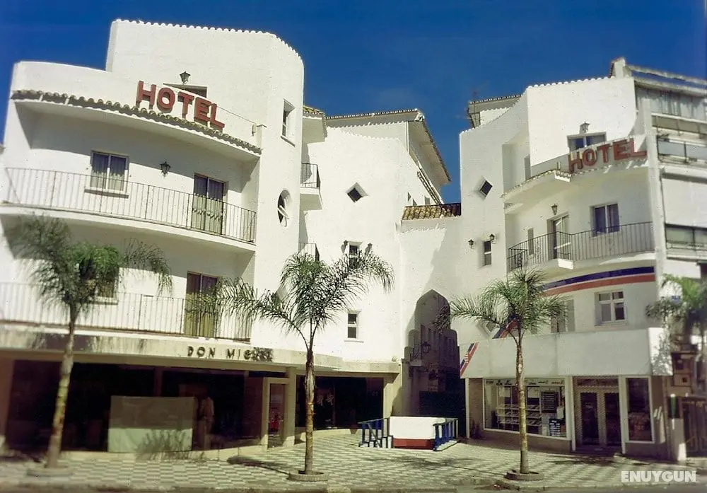 Hotel Kristal - Dış Mekan
