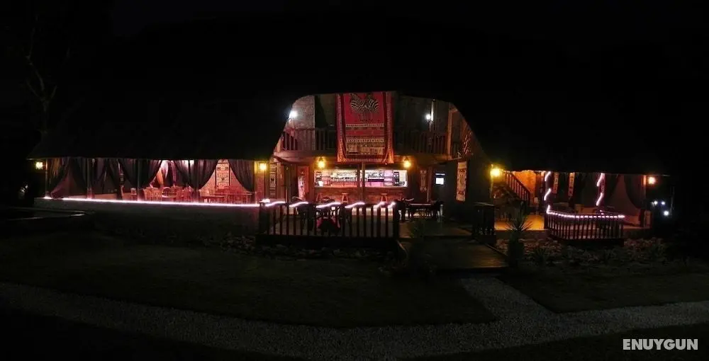 Kwambali Riverside Lodge - Öne Çıkan Resim