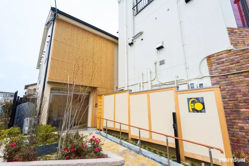 KYOTO TSUKIUSAGI - Hostel - Dış Mekan