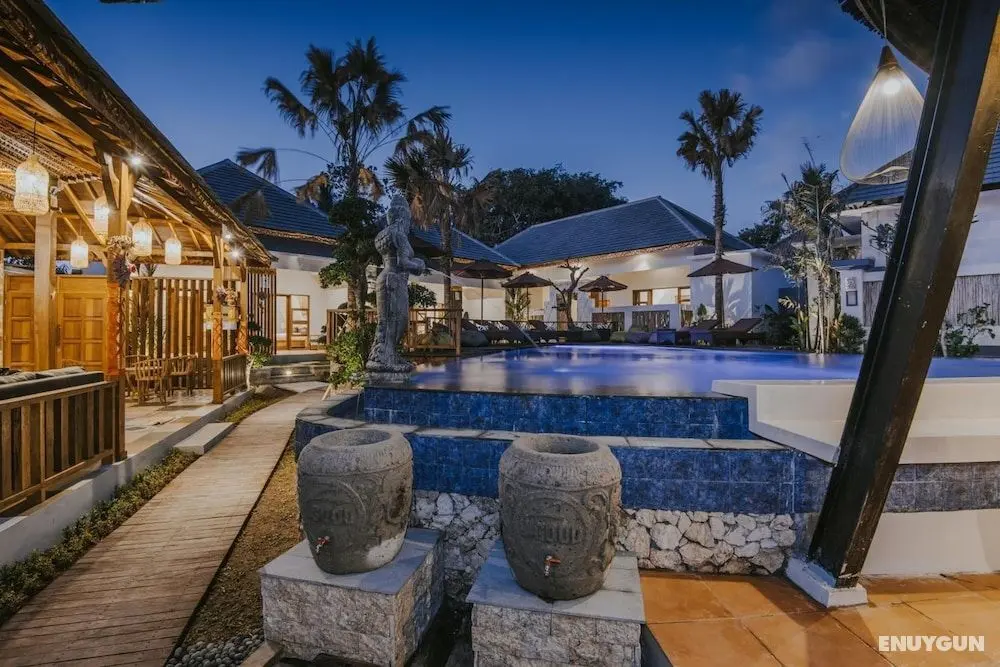 L.Good Lembongan Island Villas - Havuz