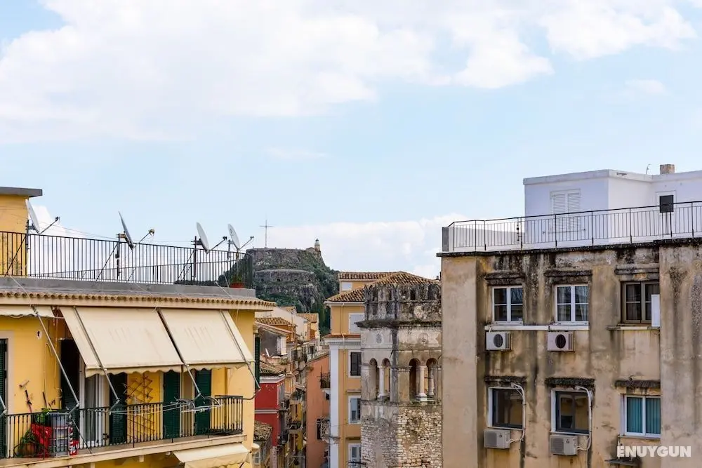 La Casa Con La Vista Delle Fortezze by CorfuΕscapes - Oda Manzaraları