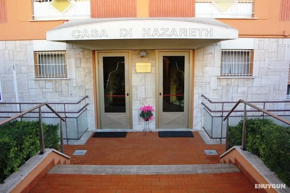 La Casa di Nazareth - Dış Mekan