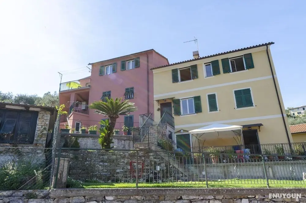 La Casa Rosa - Öne Çıkan Resim