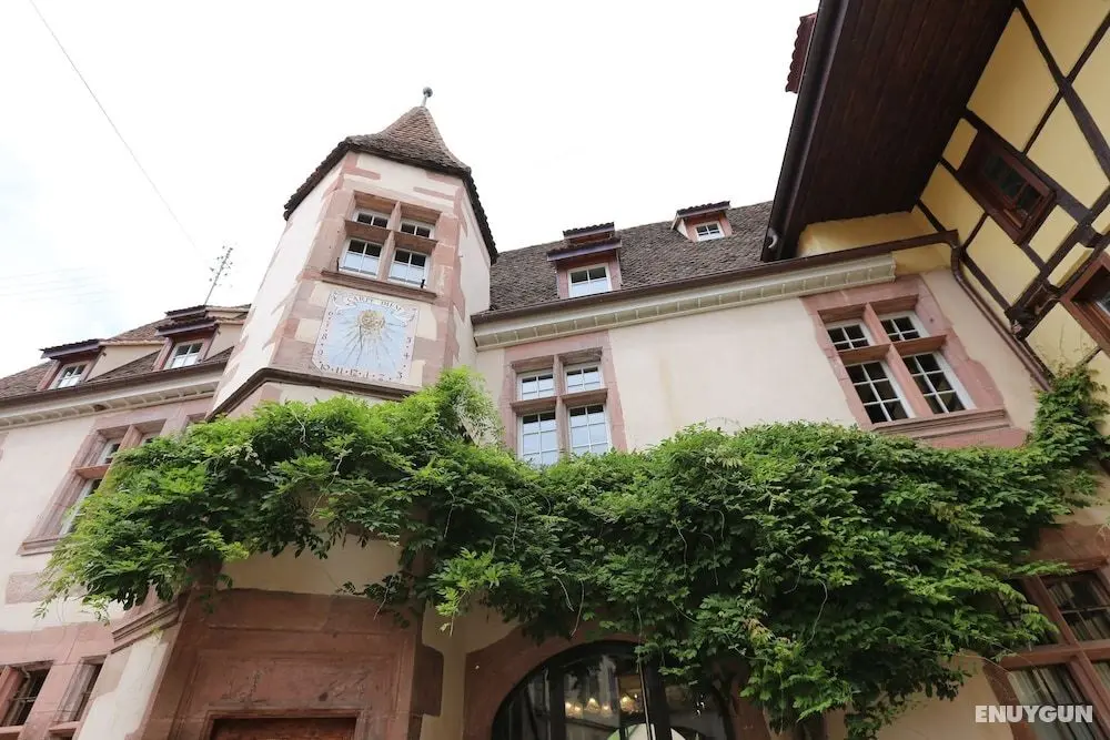 La Cour des Nobles - Lobi