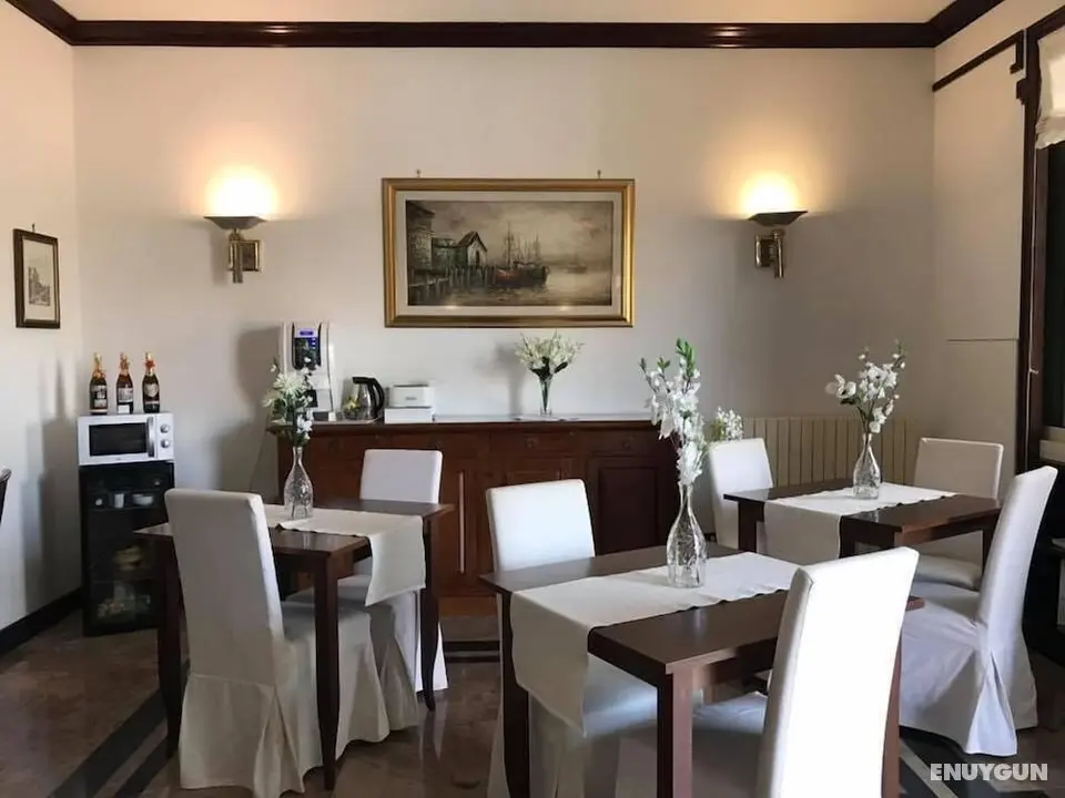 La Maison Royale - Öne Çıkan Resim