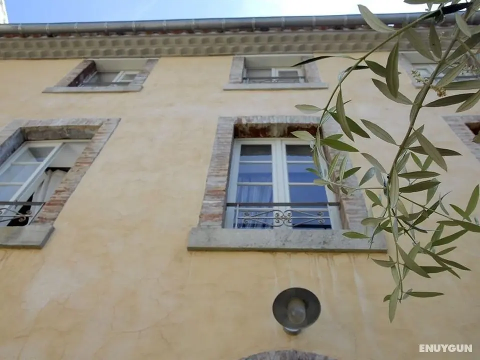 La Maison Vieille - Öne Çıkan Resim