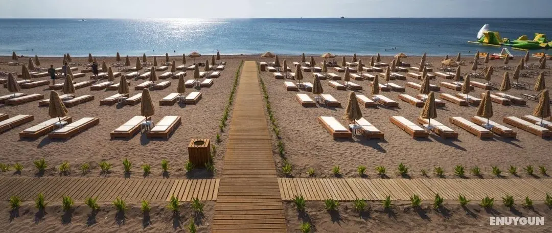 La Marquise Luxury Resort Complex - Plaj