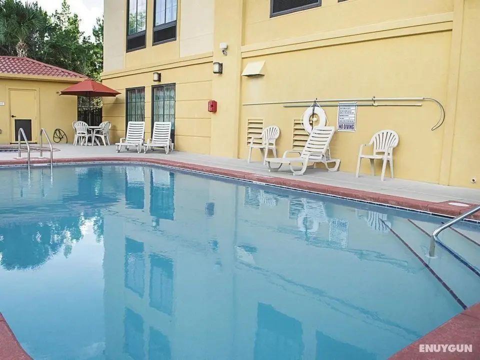 La Quinta Inn & Suite Panama City - Genel
