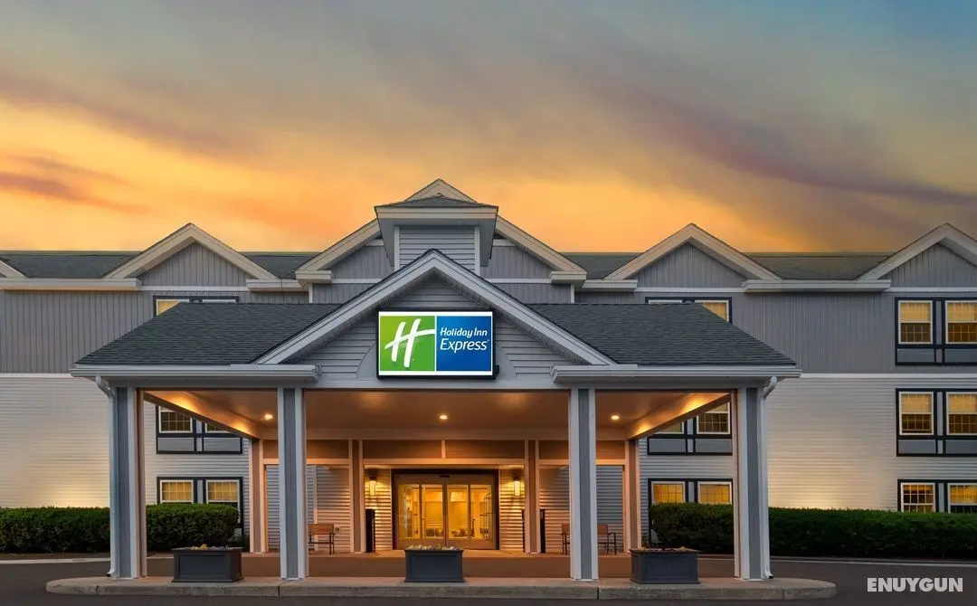 La Quinta Inn & Suites St. Albans - Öne Çıkan Resim