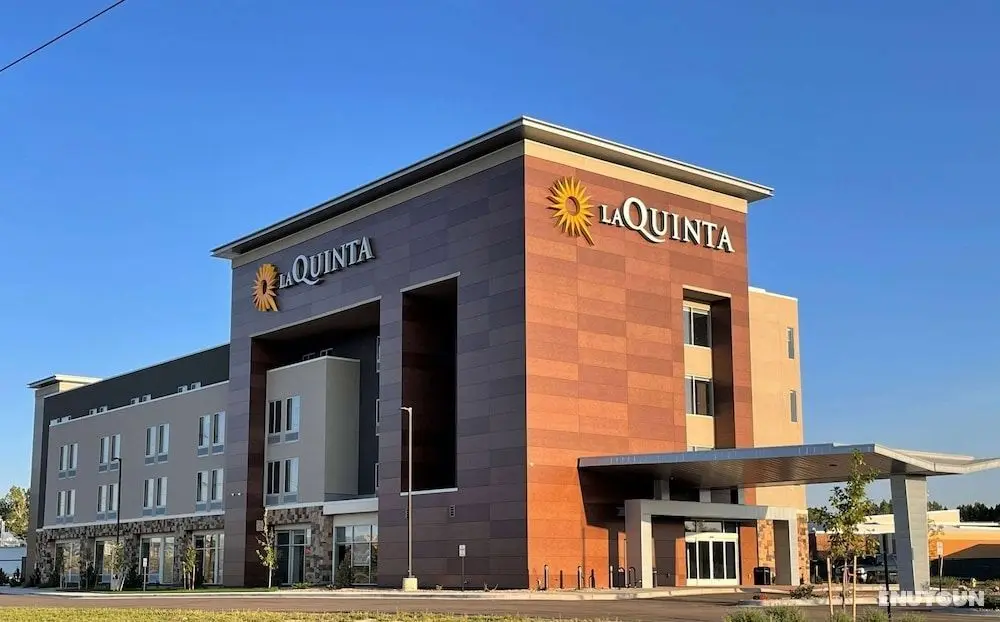 La Quinta Inn & Suites by Wyndham Denver Parker - Öne Çıkan Resim