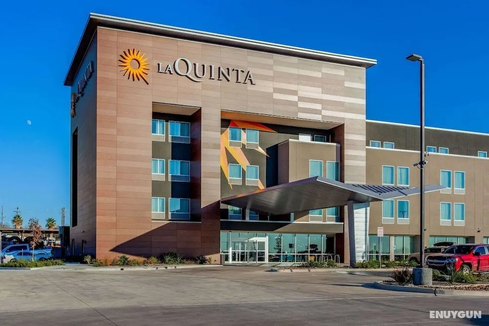 La Quinta Inn & Suites by Wyndham San Antonio Alamo City - Öne Çıkan Resim