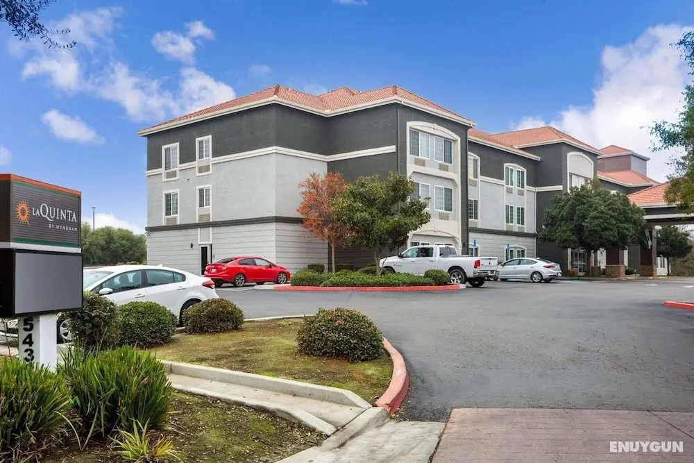 La Quinta Inn & Suites by Wyndham Visalia/Sequoia Gateway - Öne Çıkan Resim