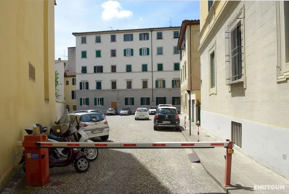 La Terrazza Foscolo - con Parcheggio - Dış Mekan