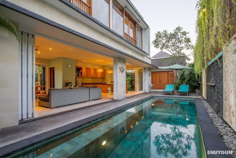 Lacasa Villa Legian - Oda