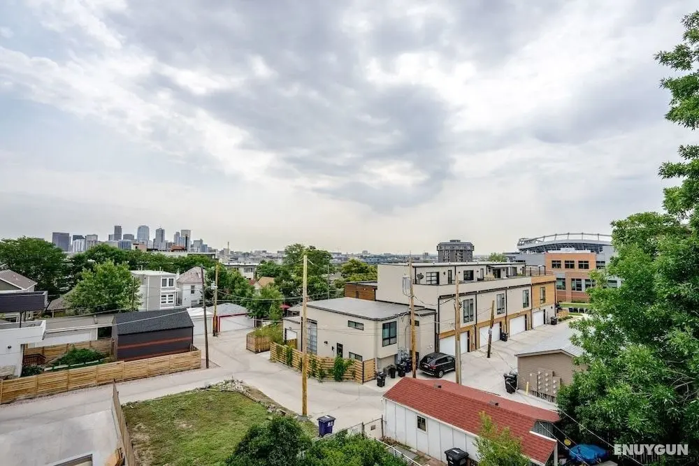 The Ladley Luxury Lifestyle Walk to Mile High - Dış Mekan