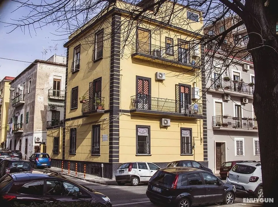 Lady B bed & breakfast - Dış Mekan