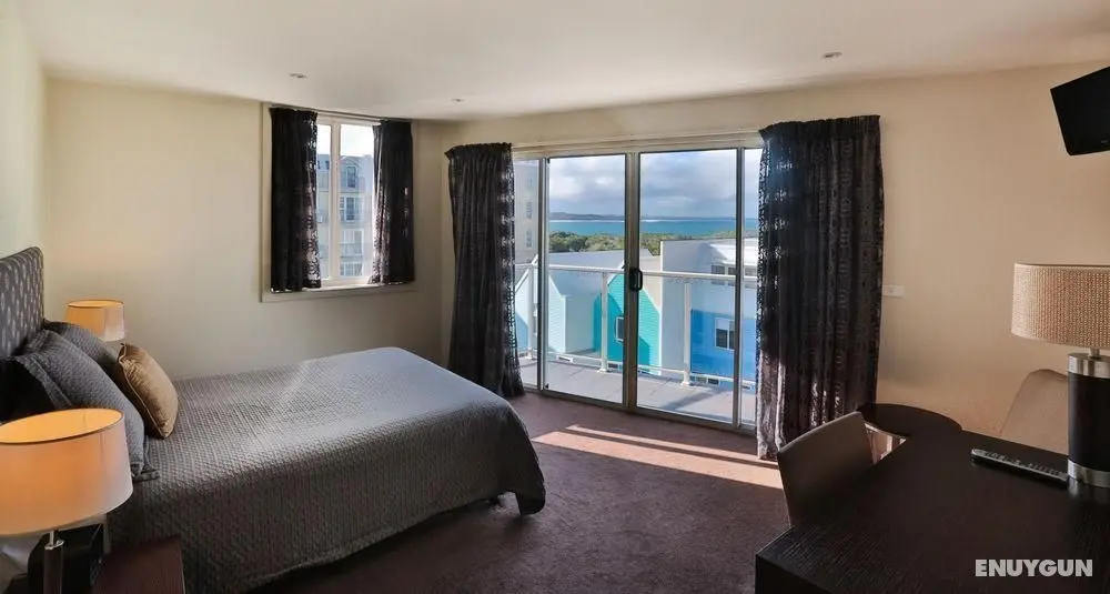 Lady Bay Resort - Genel