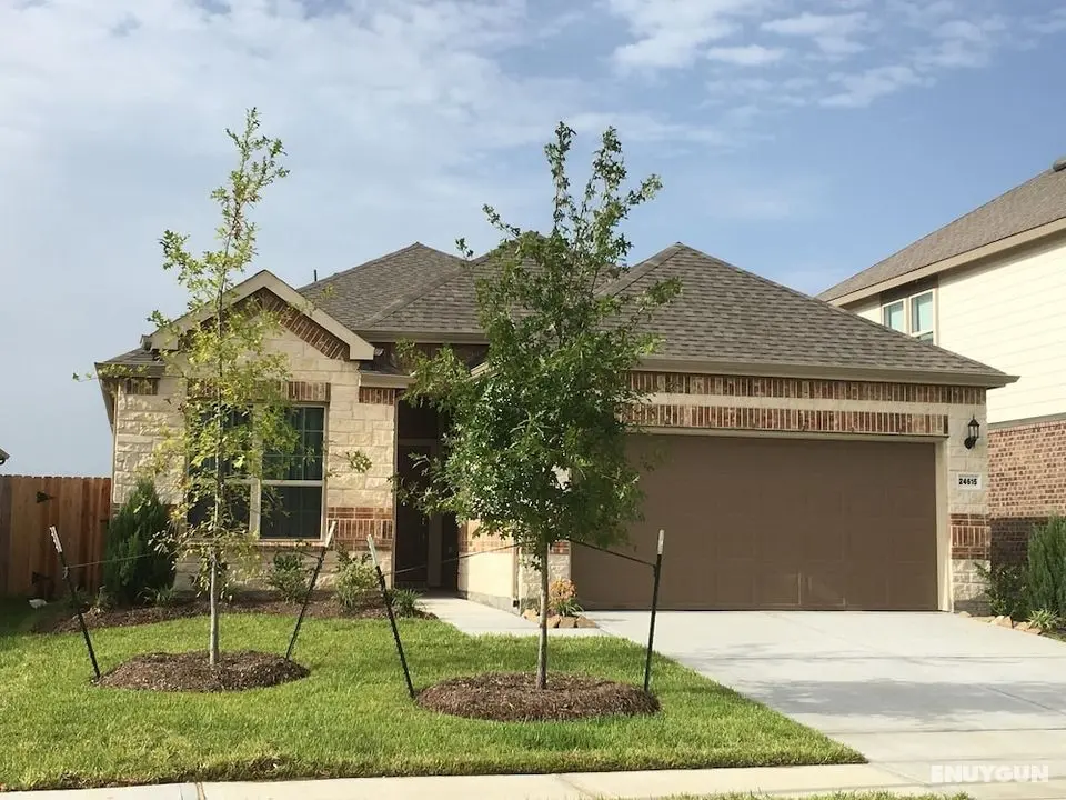 Lake Front House 4BR2B In West Houston - Öne Çıkan Resim