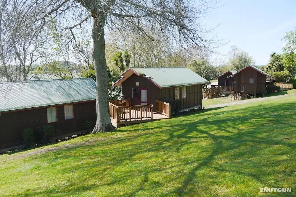 Lake Karapiro Mighty River Domain - Öne Çıkan Resim