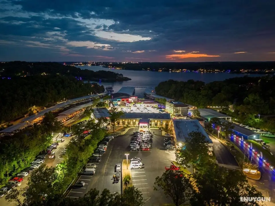 The Resort at Lake of the Ozarks - Öne Çıkan Resim