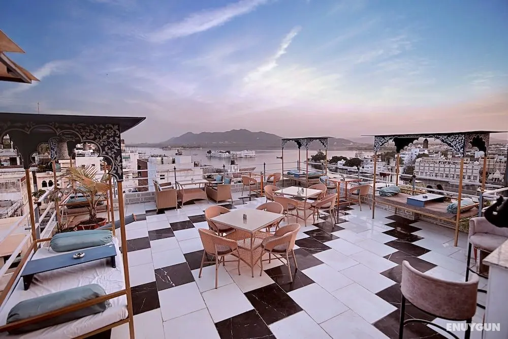 The Lake View Hotel – On Lake Pichola - Öne Çıkan Resim