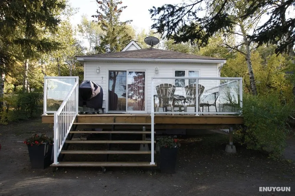 Lakefront Cottage in Manitou Beach - Öne Çıkan Resim
