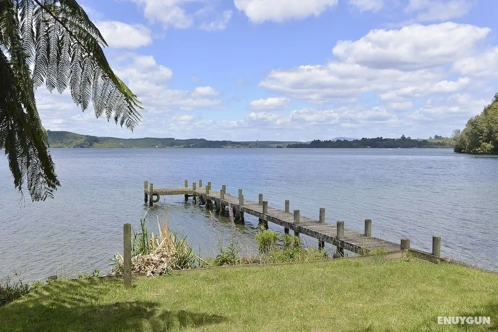 Lakefront Holiday Home - Konum Öne Çıkanlar