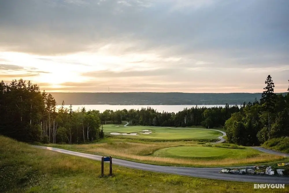 The Lakes at Ben Eoin Golf Club and Resort - Golf