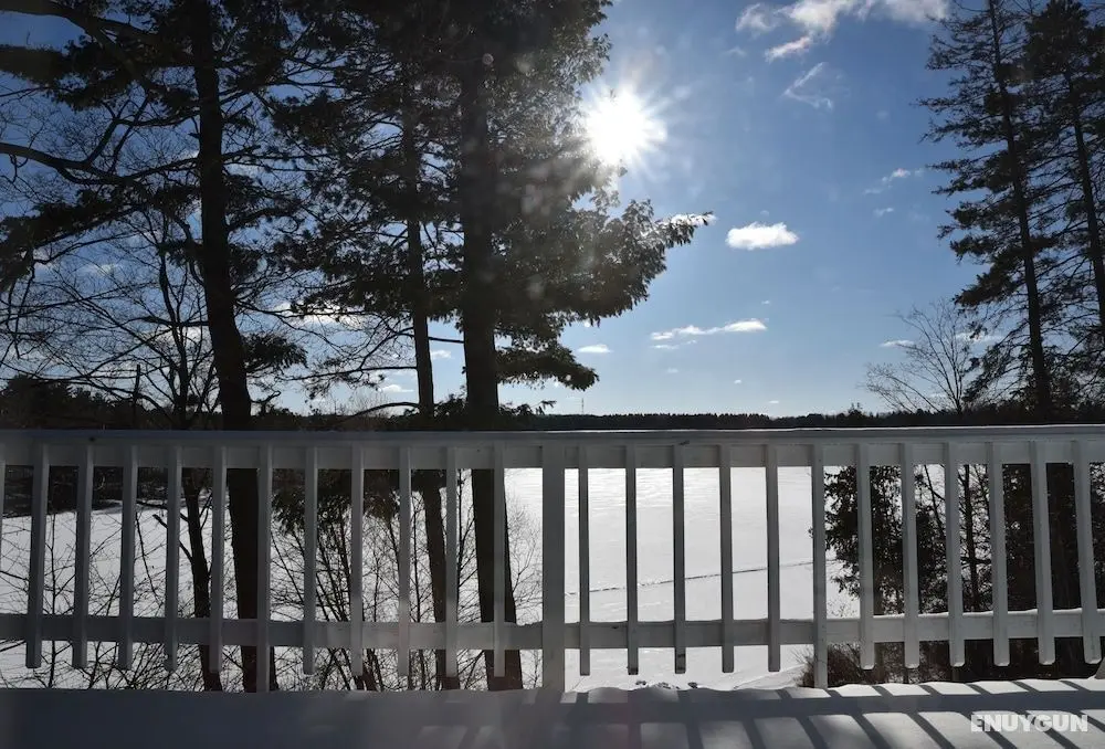 Lakeside Bed & Breakfast - Oda Manzaraları