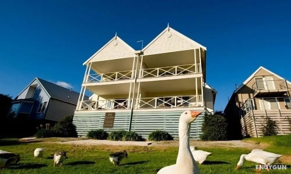 Lakeside Suites 4 - Öne Çıkan Resim
