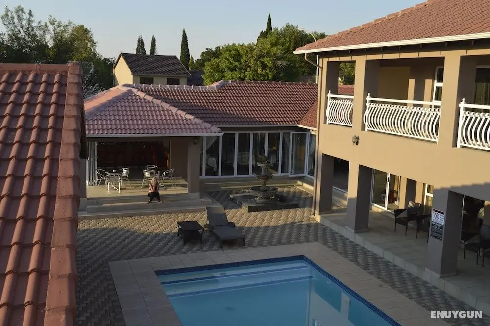 Lakeview Boutique Hotel & Conference Center - Konum Öne Çıkanlar