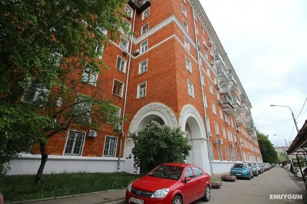 Lakshmi Apartment Universitet - Dış Mekan