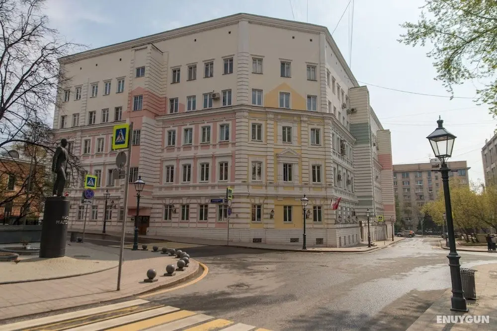 Lakshmi Apartment Voznesenskiy - Dış Mekan