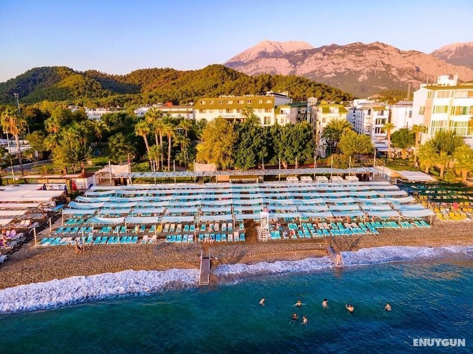 L'ancora Beach Hotel