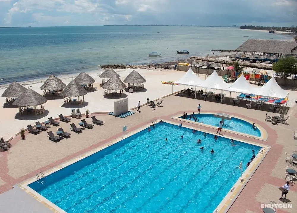 LandMark Mbezi Beach Resort - Öne Çıkan Resim