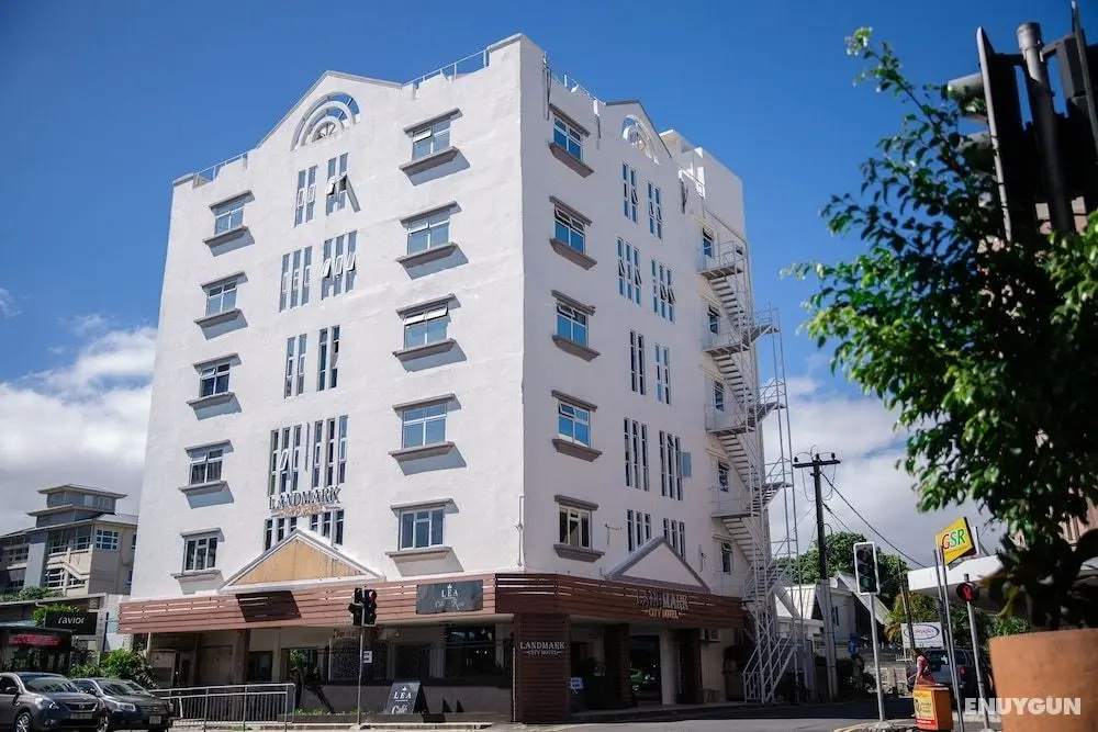 Landmark Quatre bornes - Dış Mekan