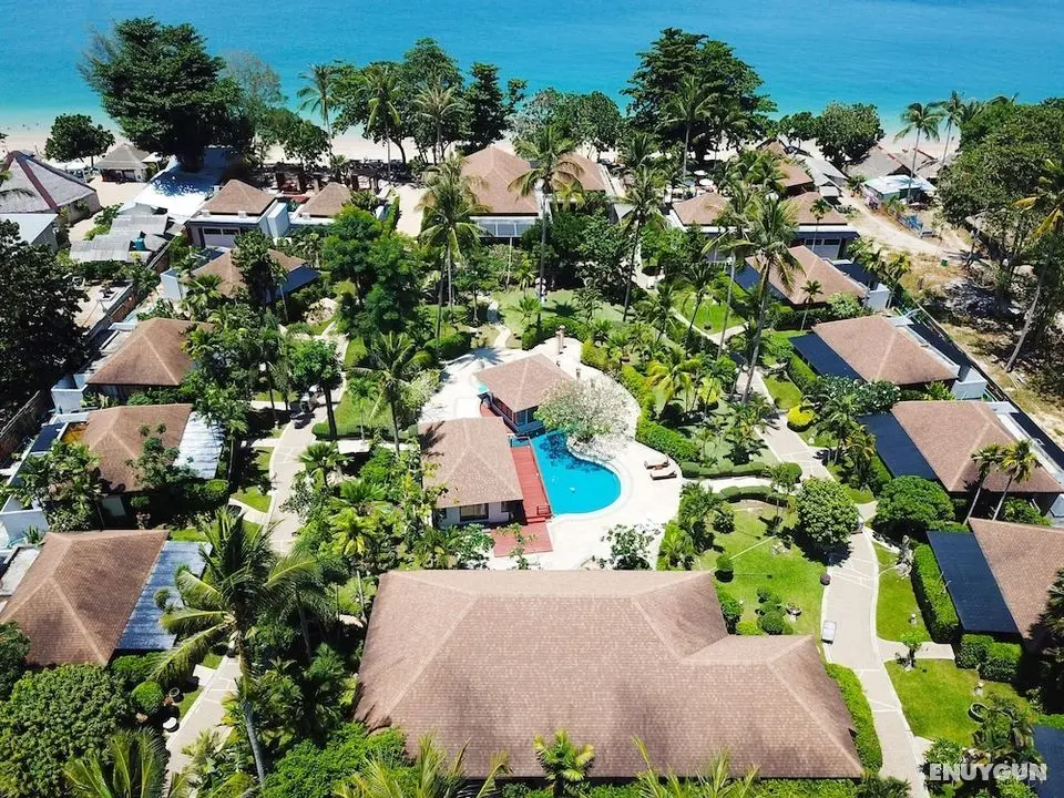 Lanta Sand Resort & Spa - Plaj