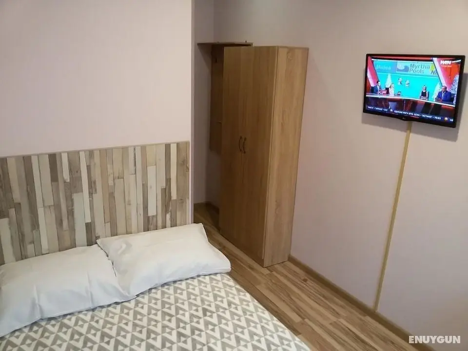 Larets on Nevsky Inn - Öne Çıkan Resim