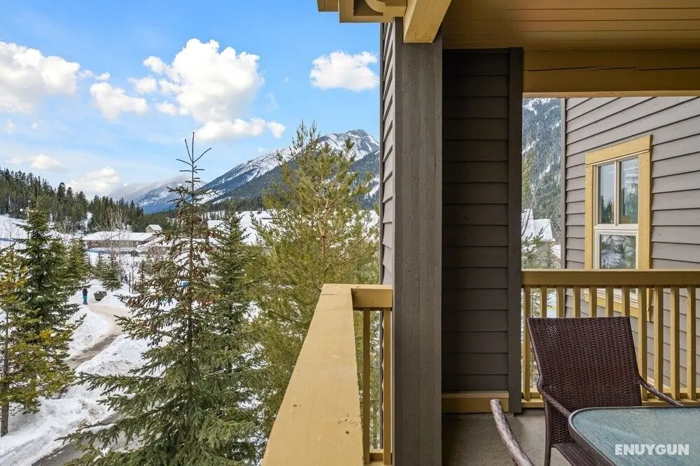 LARGE 2-Br 2-Ba | Ski In/Out | Pool & Hot Tubs | Central Upper Village Location - Oda Düzeni