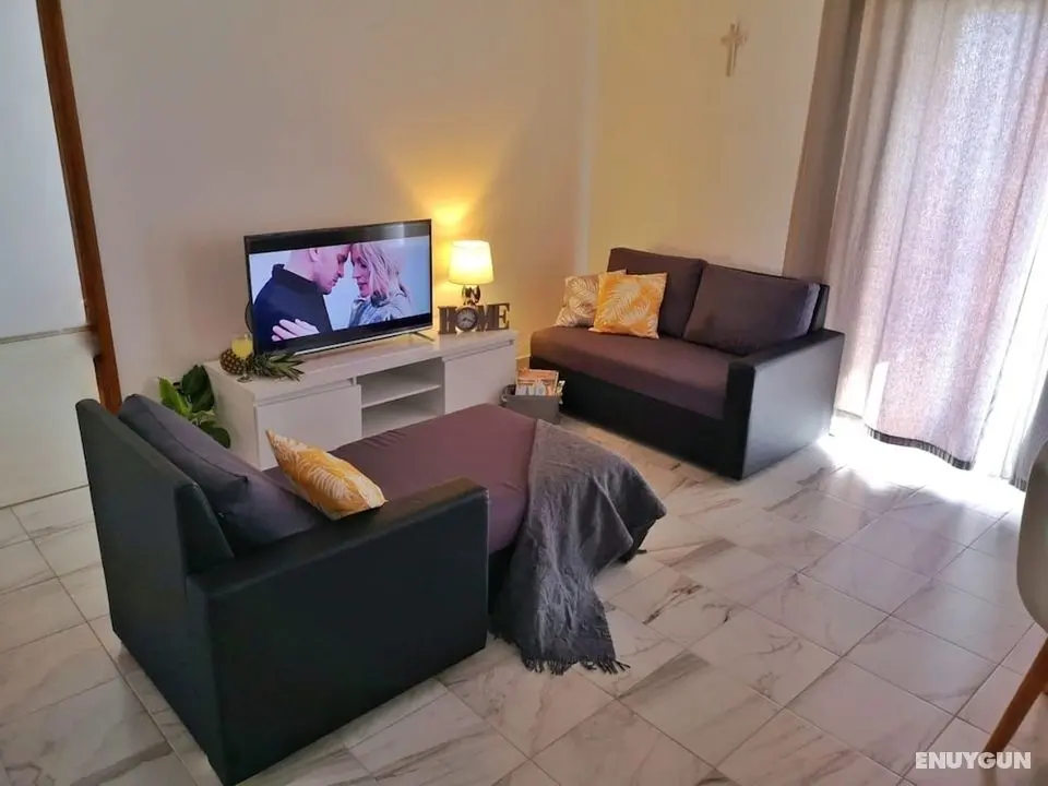 Large 95 m2 apt w. the sea View, Balcony and gar - Öne Çıkan Resim