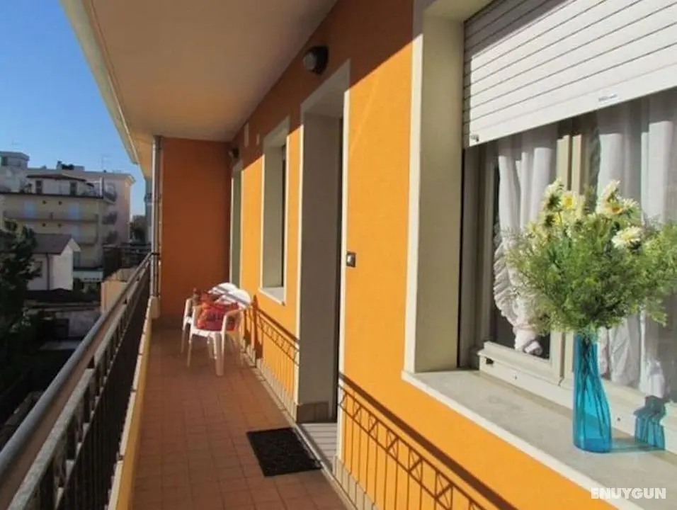 Large Apartment for up to 9 Guests - Great Location - Including Beach Place - Öne Çıkan Resim
