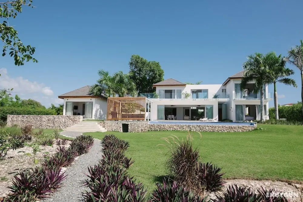 Large Cap Cana Villa at Yarari with Pool - Öne Çıkan Resim