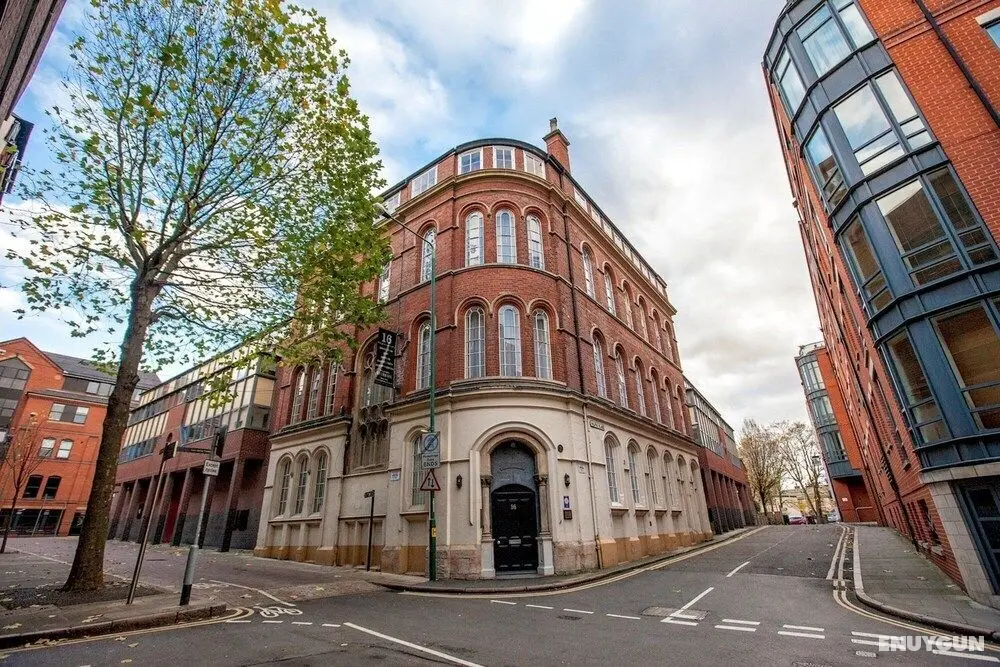 Large Central Spacious Studio Apartment With High Ceilings - Oda